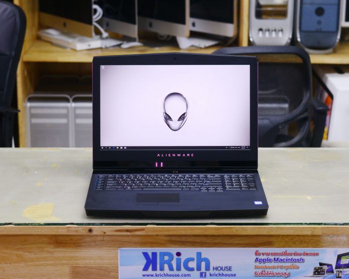 Dell Alienware 17-R5 / Six-Core i9-8950HK, RAM 32GB, GTX1080(8GB), SSD 256GB + HDD 1TB, 4K G-SYNC, Win10License / English-Keyboard / Onsite + Accidental Warranty 27-07-2019