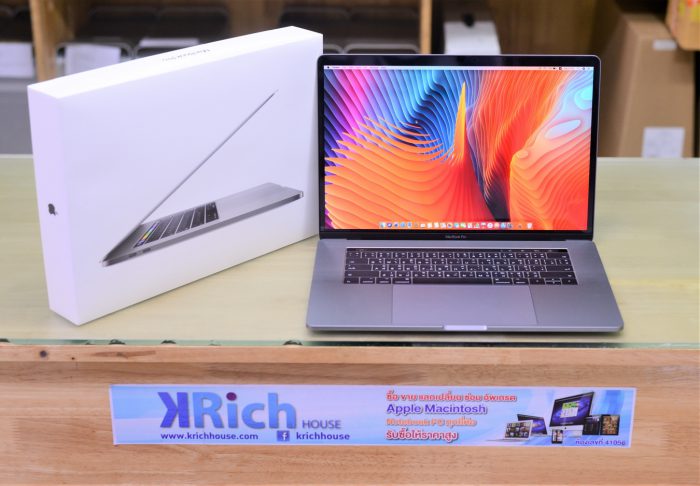 MacBook Pro Retina 15-inch 2017 (SPG) / 4-Core i7 2.8GHz RAM 16GB SSD 256GB Radeon Pro 555(2GB) * New Top Case