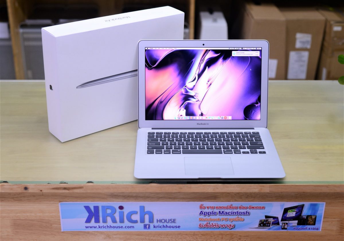 MacBook Air 13″ Early 2015 / i5 1.6GHz RAM8GB SSD128GB Intel HD 6000 (1