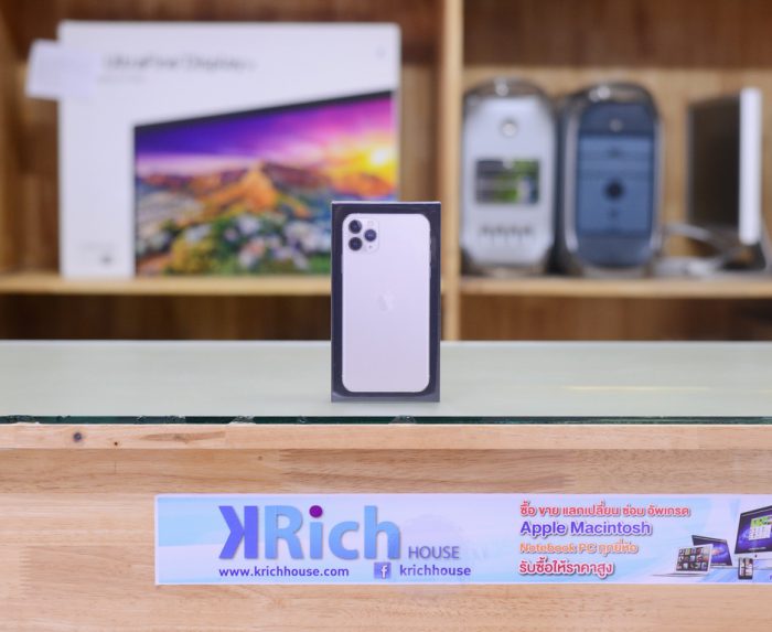 BrandNew - iPhone 11 Pro Max / 64GB / Silver / Wrt. 1 Year / FullBox