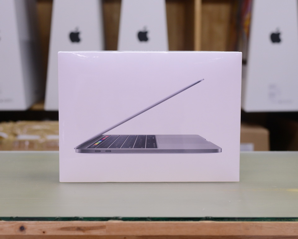 i5 13 inch mac book pro for programming 2018
