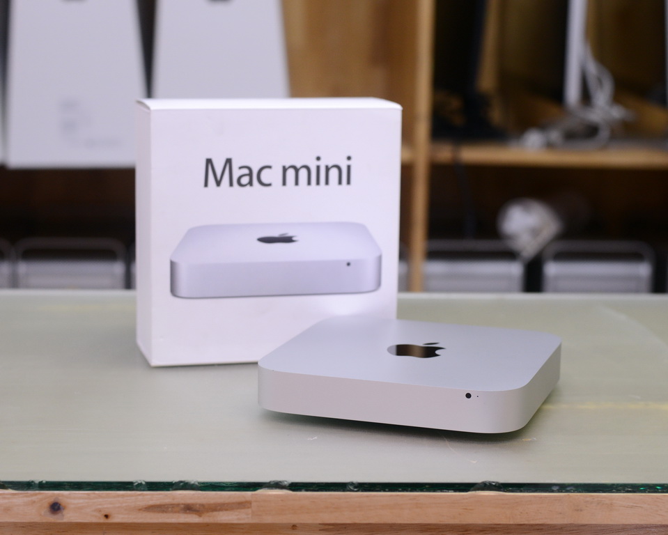 まだまだ使えると思いますMac Mini 2012  CTO i7 2.6ghz SSD1TB 16gb