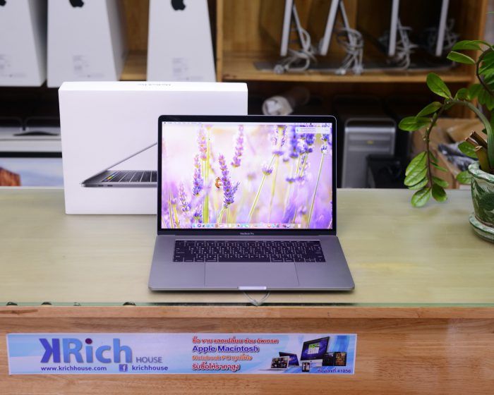 MacBook Pro 15-inch 2016 (Space Gray) Touch Bar / Quad-Core i7 2.6GHz RAM 16GB SSD 256GB Radeon Pro 450(2GB) / Full Box