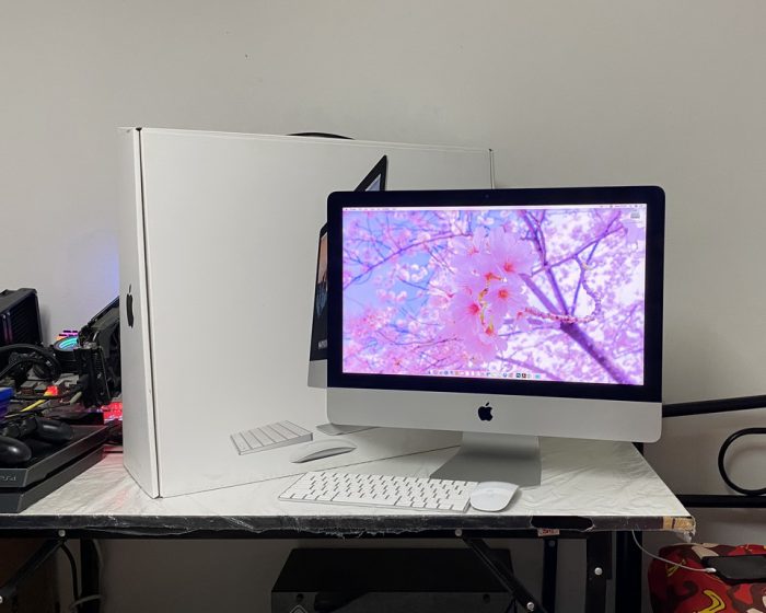 iMac 21.5-inch Retina 4K Quad-Core i5 3.0GHz. RAM 8GB. HDD 1TB. Radeon Pro 555. 2017. Full Box