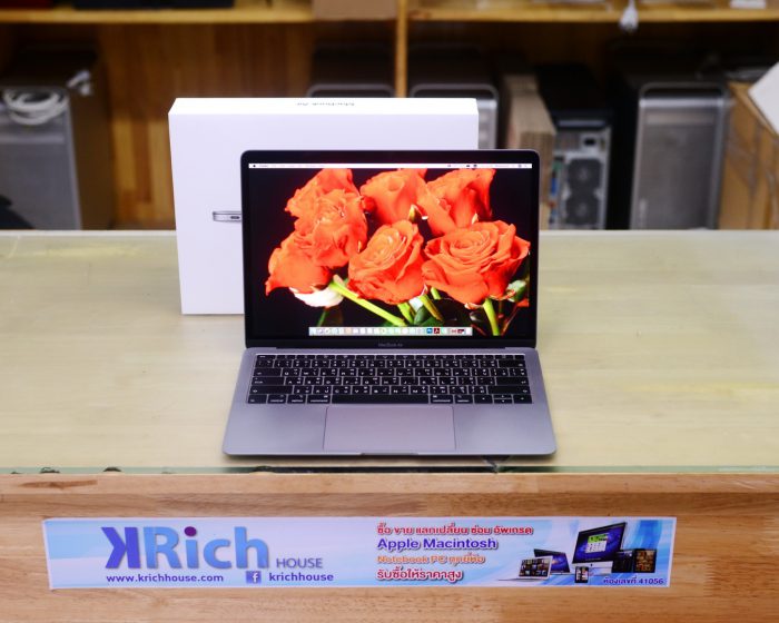 MacBook Air Retina 13-inch 2018 (Space Grey) / Core i5 1.6GHz RAM 8GB SSD 128GB UHD 617(1.5GB) / Full Box / Apple Care Warranty 24-03-2022 * New Display