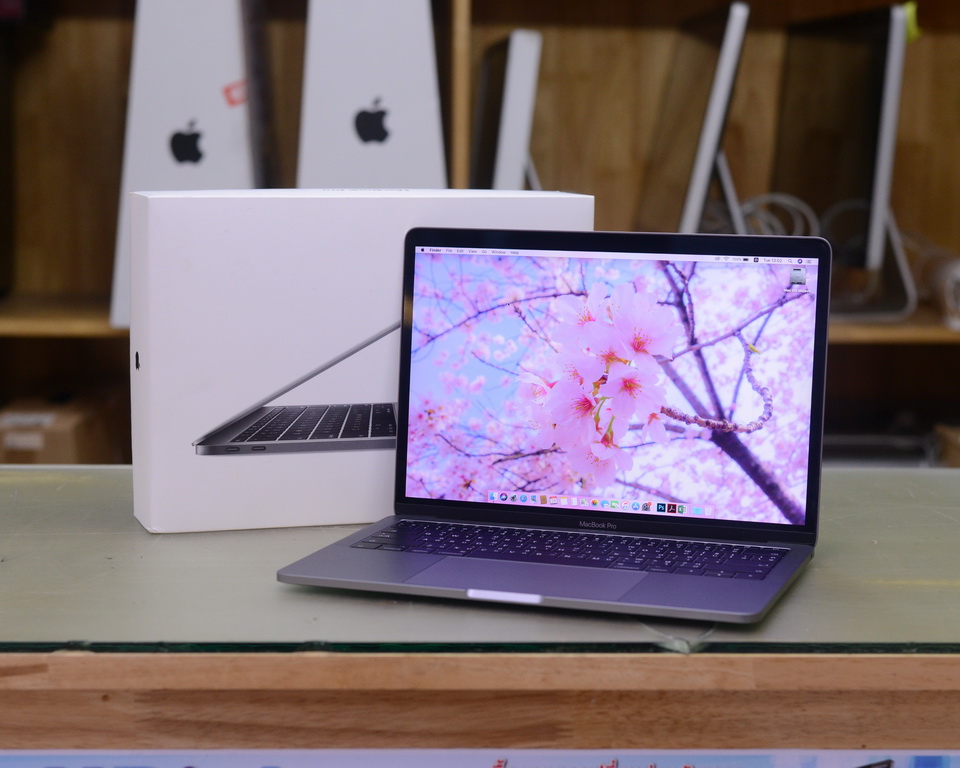 macbook pro 2016 weight