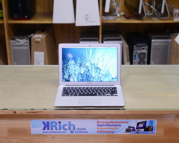 MacBook Air 13-inch Early 2014 / Core i5 1.4GHz RAM 4GB SSD 128GB HD Graphics 5000 (1.5GB)