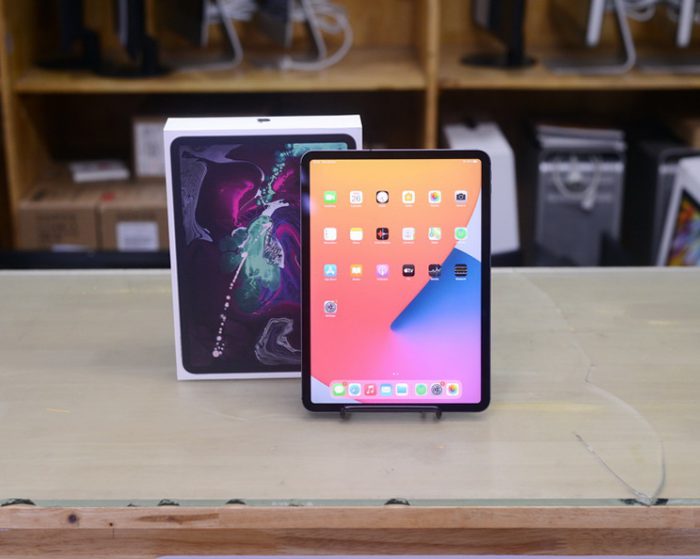 iPad Pro 11-inch (Gen 1) 2018 1TB Wi-Fi+ Cellular (Space Gray) Full Box