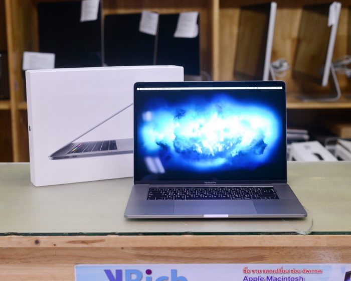 MacBook Pro Retina 15-inch 2019 6‑Core i7 2.6GHz RAM 16GB SSD 256GB (Space Grey) Full Box Apple Care Warranty 04/09/2022