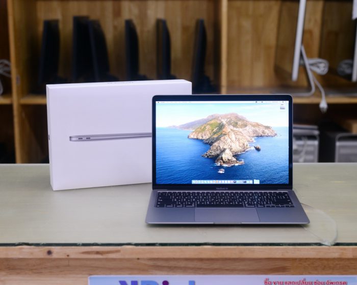 MacBook Air 13-inch Quad-Core i5 1.1GHz. RAM 8GB. SSD 512GB. 2020. ( Space Gray ) Full Box Apple Warranty 05/06/2021