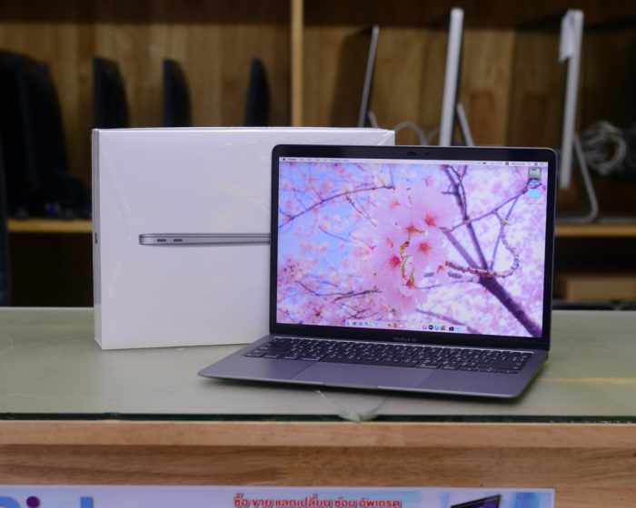 MacBook Air 13-inch Core i3 1.1GHz. RAM 8GB. SSD 256GB. 2020. ( Space Gray ) Full Box Apple Warranty 06-09-2021