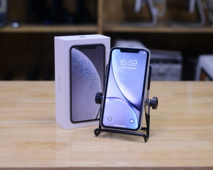 iPhone XR White 128GB Full Box