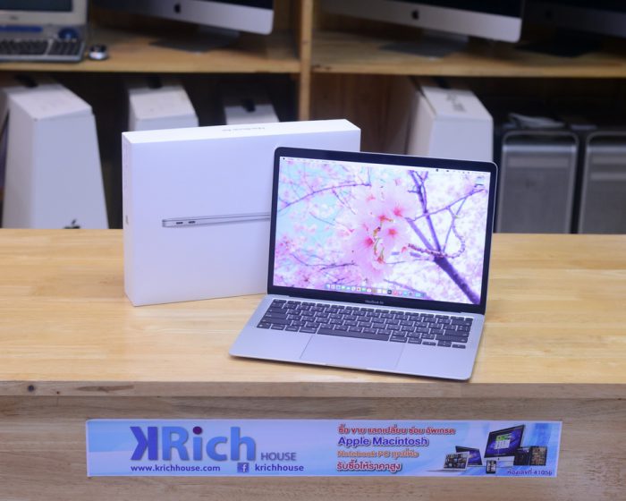 MacBook Air 13-inch 2020. Apple CPU M1 8-Core GPU 8-Core RAM 8GB. SSD 512GB. ( Silver ) Full Box Apple Care+ Warranty 07-03-2024