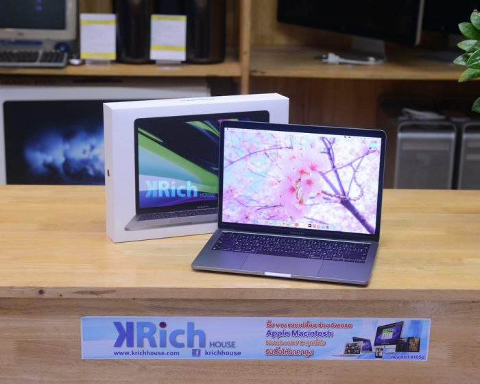 MacBook Pro 13-inch 2020. Apple M1 8-Core RAM 8GB. SSD 256GB. ( Space Gray ) Full Box Apple Warranty 04-08-2022