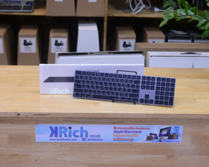 Magic Keyboard with Numeric Keypad ( Space Gray ) Full Box