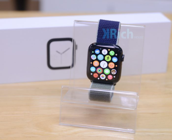 Apple Watch Series 4 / 44 MM / Space Black Stainless Steel Case + Sport Loop / Cellular+GPS / FullBox