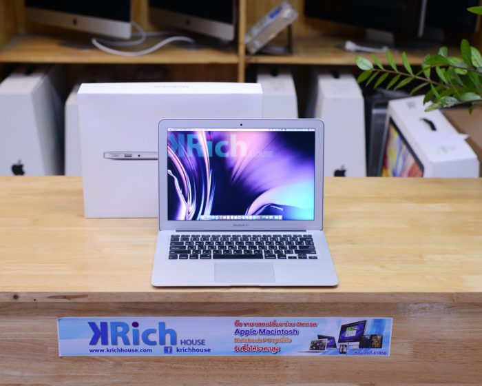 MacBook Air 13-inch Early 2015 Intel Core i5 1.6GHz RAM 8GB SSD 128GB / Box