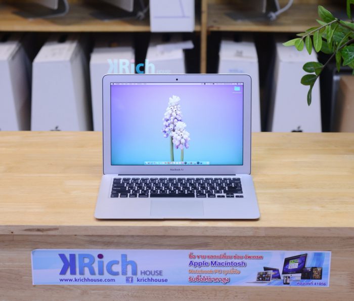 MacBook Air 13-inch Early 2015 / Intel Core i5 1.6GHz / RAM 8GB / SSD 128GB / No Box