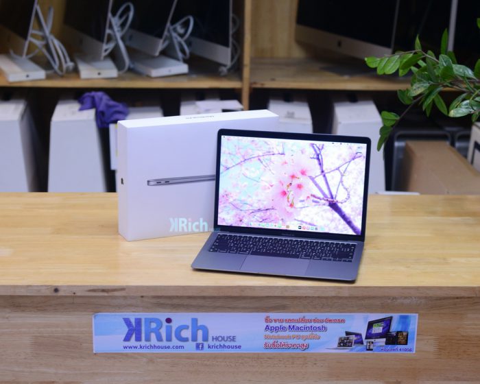 MacBook Air 13-inch 2020. Apple M1 8-Core GPU 8-Core RAM 8GB. SSD 512GB. ( Space Grey ) Full Box Apple Care+ Warranty 20-12-2023