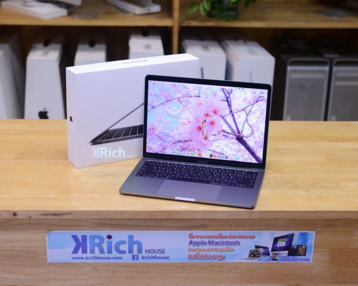 MacBook Pro Retina 13-inch. 2017. ( Non Touch Bar ) Intel Core i5 2.3GHz. Ram 8GB. SSD 128GB. ( Space Gray ) Full Box. ( New Display + New Top Case + New Keyboard + New Battery )