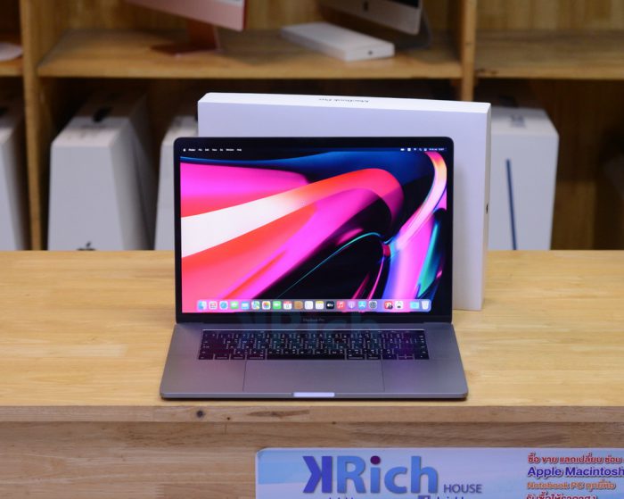 MacBook Pro Retina 15-inch. 2018 ( Space Gray ) 6-Core i7 2.6GHz. RAM 16GB SSD 512GB AMD Radeon 560X 4GB FullBox
