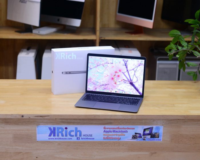 MacBook Air 13-inch 2020. Apple M1 8-Core GPU 7-Core RAM 8GB. SSD 256GB. ( Space Gray ) Full Box Apple Warranty 26-02-2023
