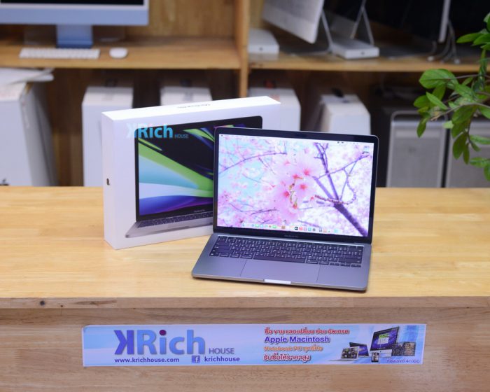 MacBook Pro 13-inch 2020. Apple M1 8-Core RAM 8GB. SSD 256GB. ( Space Gray ) Full Box AppleCare+ Warranty 03-06-2025