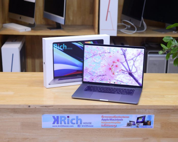 MacBook Pro 16-inch 2019. ( CTO ) 6-Core i7 2.6GHz. RAM 32GB. SSD 1TB. Radeon Pro 5300M ( Space Gray ) Full Box. AppleCare+ Warranty 16-09-2023 ( New Display )
