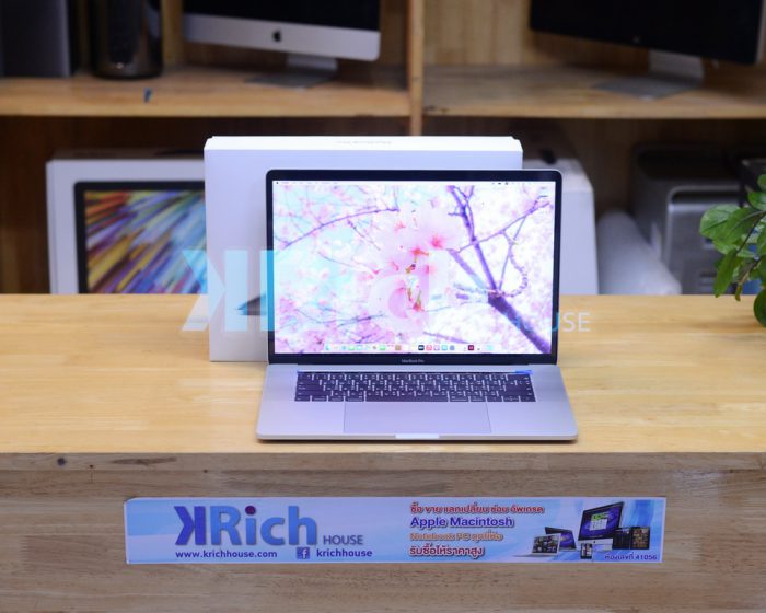 MacBook Pro 15-inch 2019 6-Core i7 2.6GHz Ram 16GB SSD 256GB Radeon Pro 555X ( Silver ) Full Box ( New Top Case + New Keyboard + New Battery )