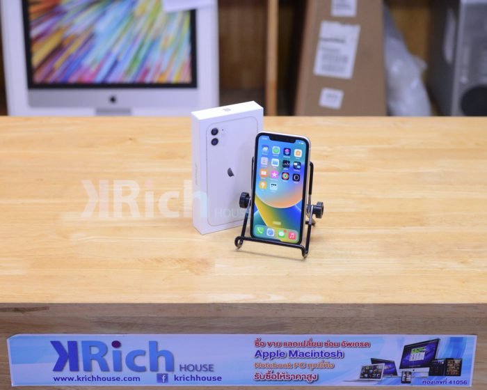 iPhone 11 64GB.( White ) Box Apple Warranty 27-11-2023