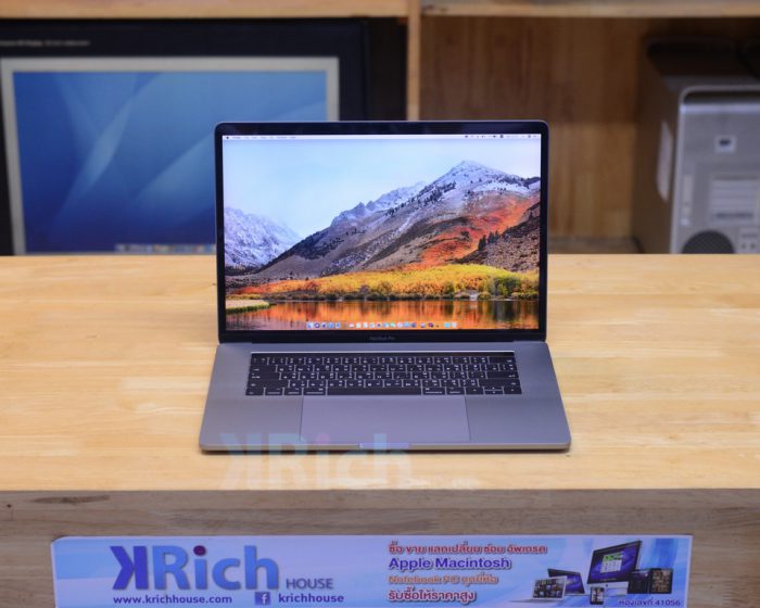 MacBook Pro 15-inch 2016. ( CTO ) 4-Core i7 2.9GHz. Ram 16GB. SSD 2TB. AMD Radeon Pro 460 Touch Bar ( Space Gray )