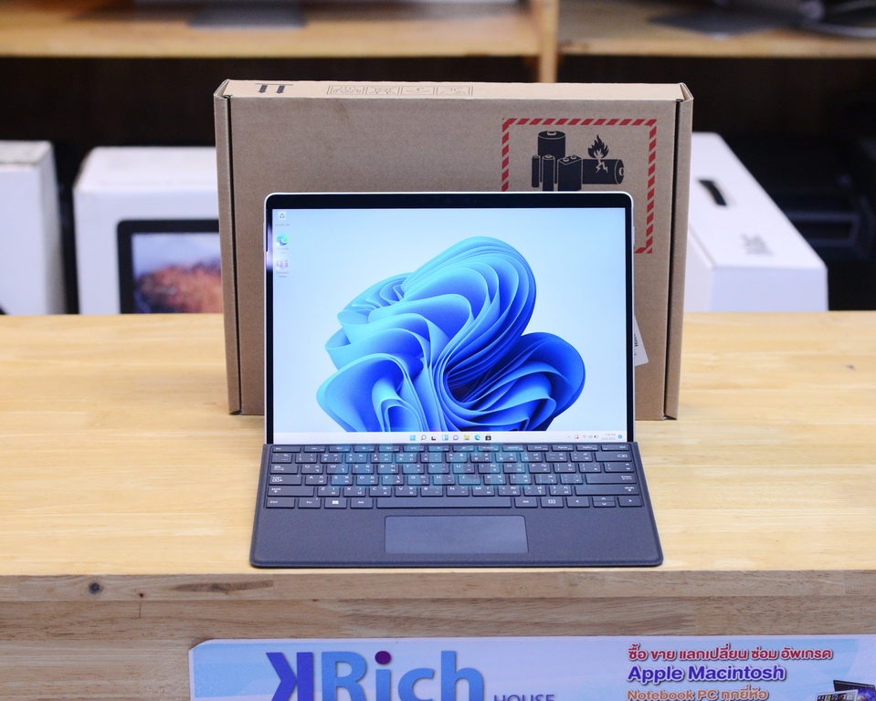 Brand New Microsoft Surface Pro 8 LTE Quad-Core i7-1185G7 3.0GHz