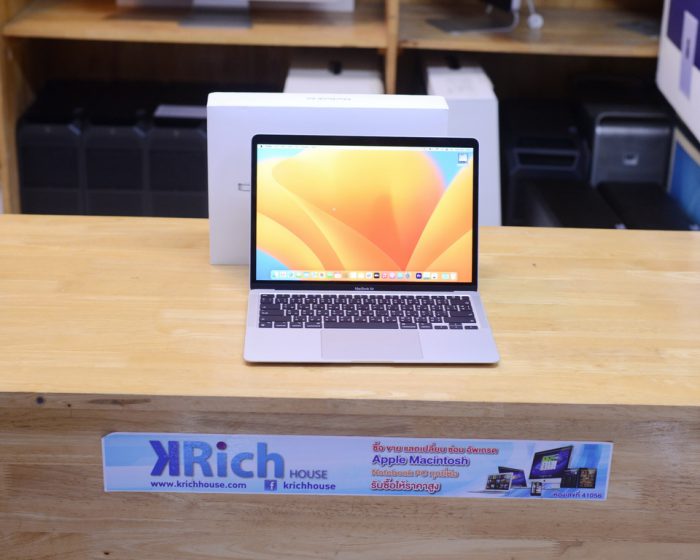 MacBook Air 13-inch 2020 M1 8 -core CPU 7-core GPU RAM 8GB SSD 256GB สี ( Silver ) Full Box Warranty 30-01-2024