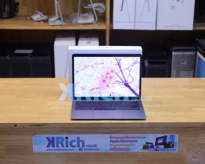 MacBook Air 13-inch 2020 Apple M1 8-Core GPU 7-Core RAM 8GB SSD 256GB ( Space Gray ) Full Box Apple Warranty 27-04-2024