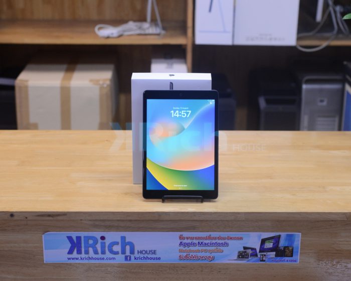 iPad 10.2-inch ( Gen 9 ) 2021 64GB Wi-Fi ( Space Gray ) Full Box Apple Warranty 30-05-2024