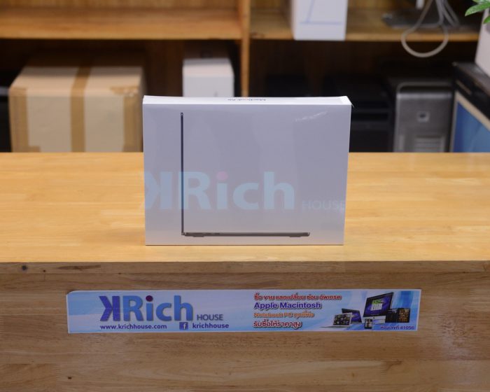 New in Box !! MacBook Air Liquid Retina 13-inch 2022 Apple M2 8-Core GPU 8-Core RAM 8GB SSD 256GB ( Midnight ) Apple Warranty 1 Year
