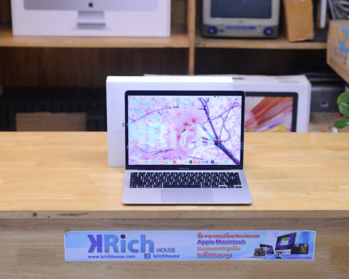 MacBook Air 13-inch 2020 Apple M1 8-Core GPU 7-Core RAM 8GB SSD 256GB ( Silver ) Full Box