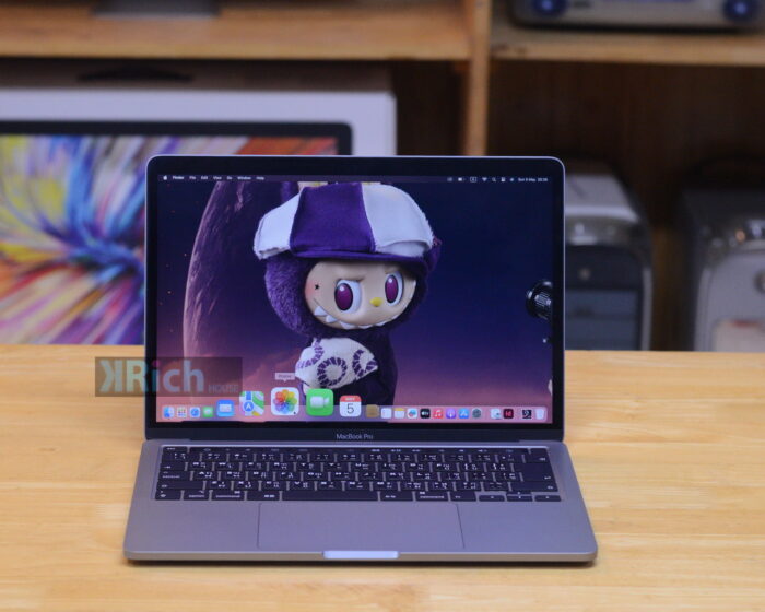 MacBook Pro 13-inch 2020 ( CTO ) Intel 4-Core i7 2.3GHz. RAM 32GB. SSD 512GB Touch Bar ( Space Gray ) ( Keyboard Japanese )