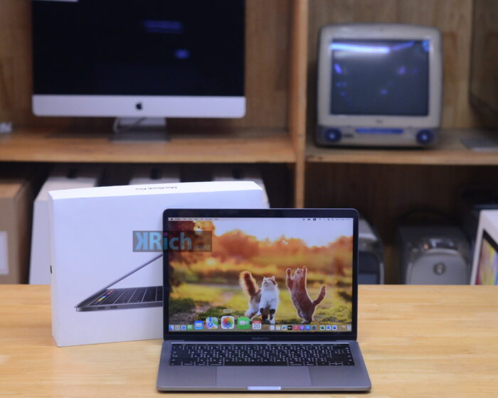 MacBook Pro 13-inch 2019 4-Core i5 2.4GHz RAM 8GB SSD 256GB ( Space Grey ) Full Box