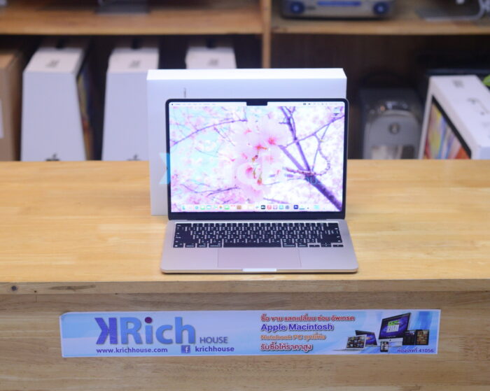 MacBook Air Liquid Retina 13-inch 2022 Apple M2 8-Core GPU 8-Core RAM 8GB SSD 256GB ( Starlight ) Full Box Apple Warranty 11-02-2025