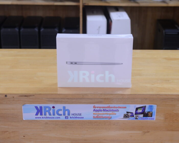 New in Box !! MacBook Air 13-inch 2020 Apple M1 8-Core GPU 7-Core RAM 8GB SSD 256GB ( Silver ) Apple Warranty 1 Year