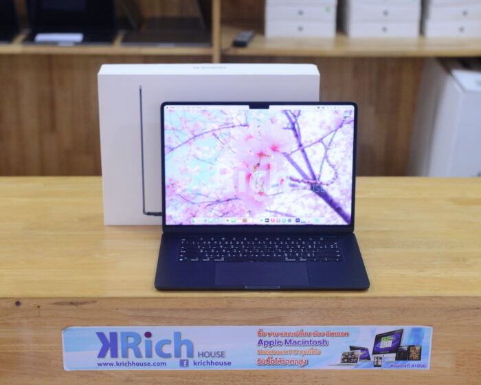 MacBook Air Liquid Retina 15-inch 2024 Apple M3 8-Core GPU 10-Core RAM 8GB SSD 512GB ( Midnight ) Full Box Apple Warranty 07-05-2025