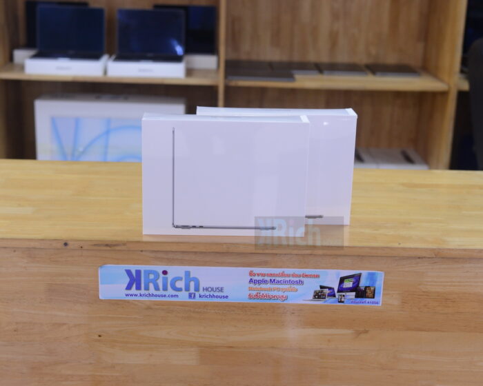 Brand New!!!!!!!MacBook Air Liquid Retina 13-inch 2022 Apple M2 8-Core GPU 8-Core RAM 8GB SSD 256GB ( Space Grey ) Apple  Warranty  1 ปี