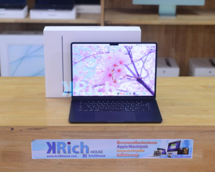 MacBook Air Liquid Retina 15-inch 2024 Apple M3 8-Core GPU 10-Core RAM 16GB SSD 512GB ( Midnight ) Full Box Apple Warranty 26-03-2025