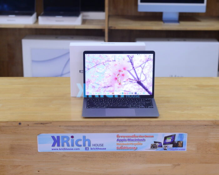 MacBook Air 13-inch 2020 Apple M1 8-Core GPU 7-Core RAM 8GB SSD 256GB ( Space Gray ) Full Box Apple Warranty 05-12-2024