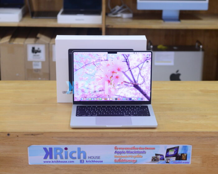 MacBook Pro Liquid Retina XDR 14-inch 2024 Apple M4 CPU 10-Core GPU 10-Core RAM 16GB SSD 512GB ( Silver ) Full Box Apple Warranty 05-12-2025