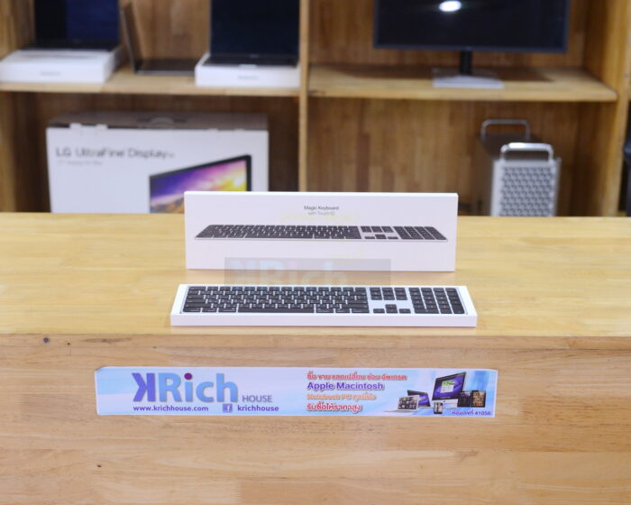 Magic Keyboard Black with Touch ID and Numeric Full Box
