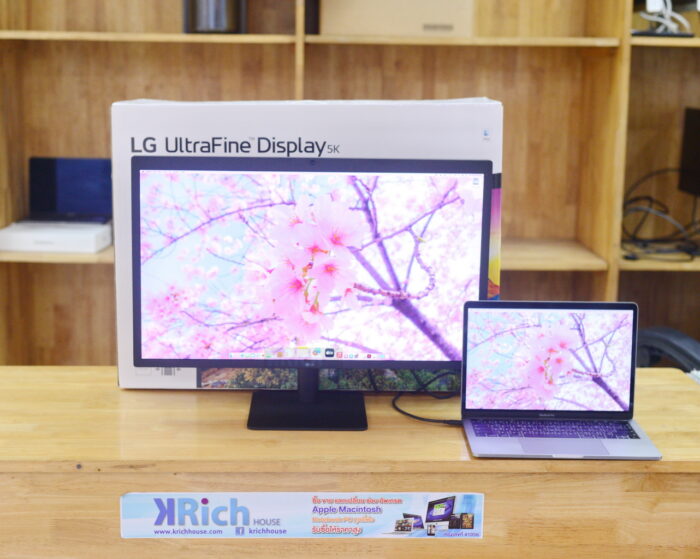 LG Ultra Fine 5K 27-inch Full Box