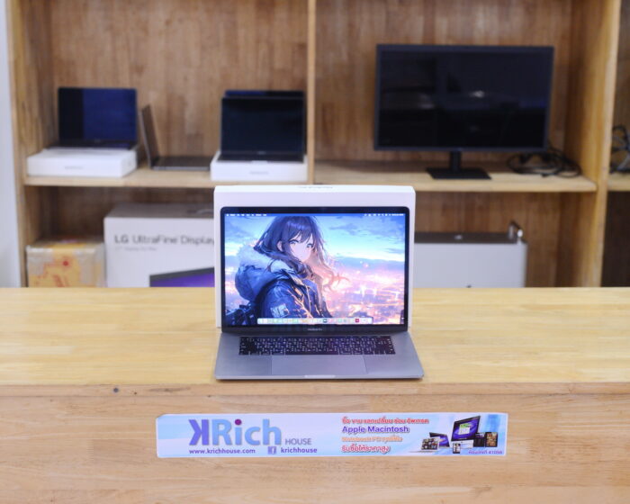 MacBook Pro Retina 15-inch 2019 6-Core i7 2.6GHz Ram 16GB SSD 256GB Radeon Pro 555X ( Space Gray ) Full Box