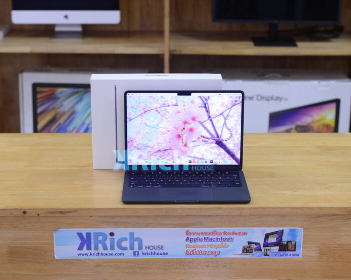 MacBook Air Liquid Retina 13-inch 2022 Apple M2 8-Core GPU 10-Core RAM 8GB SSD 512GB ( Midnight ) Full Box Apple Care+ Warranty 25-01-2026 ( Keyboard English ) ( New Display )